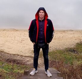 Санёк