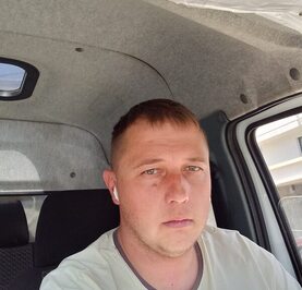 Максим